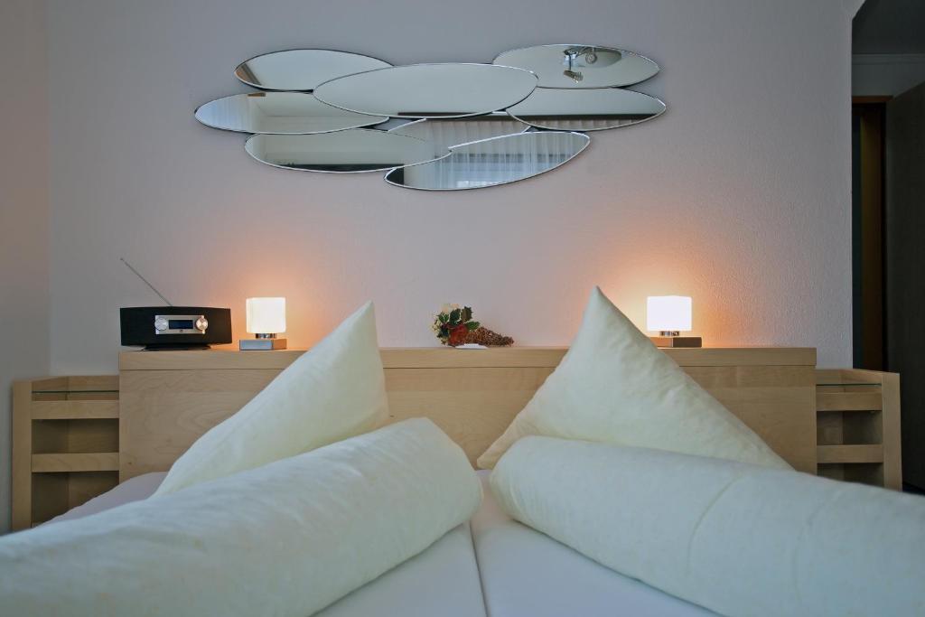 Hotel Eden غراشن الغرفة الصورة
